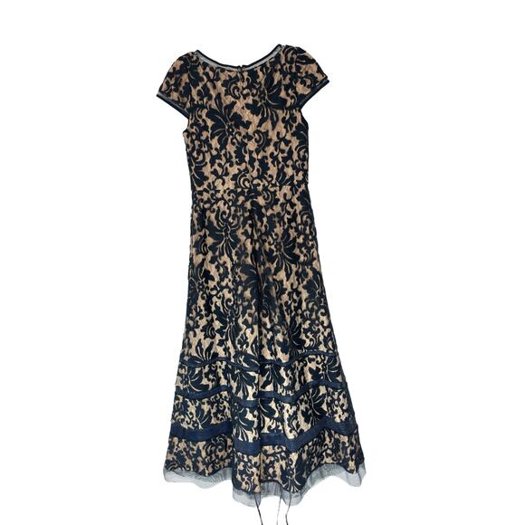 Tadashi Shoji Dress Navy Nude Embroidered Lace Formal Maxi Evening Gown Size 6 - Picture 11 of 15